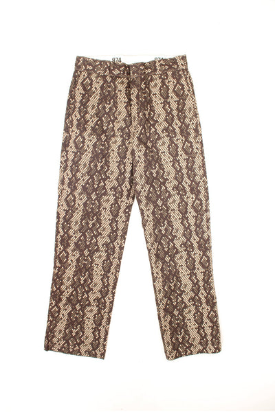 Dickies Snake Print 874 Original Trousers in a brown colourway, pockets and has the logo embroiderd on the back.